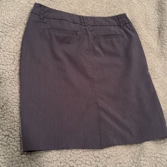 Apostrophe Navy Pencil Skirt Size 2 - Picture 10 of 10